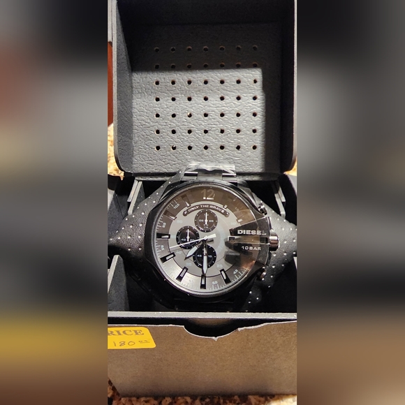 DIESEL MEN'S MEGA CHIEFCHRONOGRAPH BLACK STAINLESSSTEEL WATCH - Picture 6 of 7